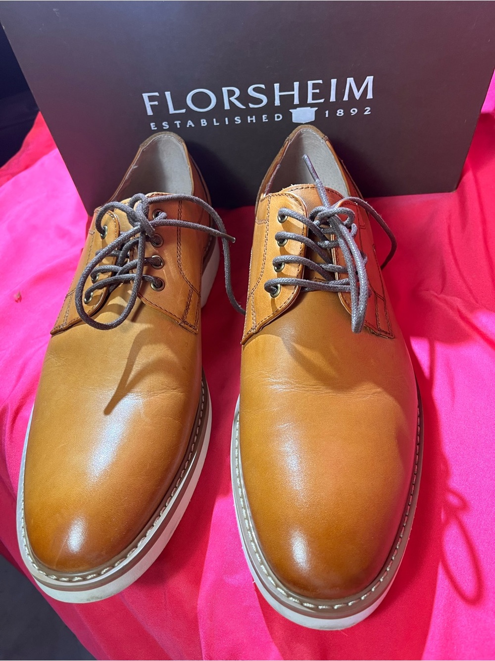 Florsheim Men's Cognac Leather Derby Shoes